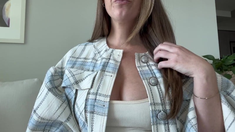 Nicolette Bloom - Beta husband strokes for wife 1