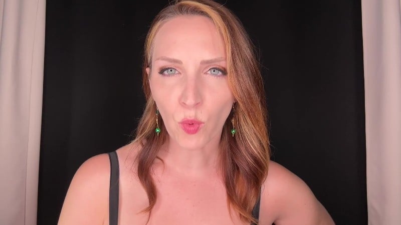 SneezeGoddess - Secret Hand Job Between Ex Lovers 15