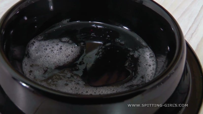 Spitting girls - Mistress Zora - Lick The Spittoon Clean 5