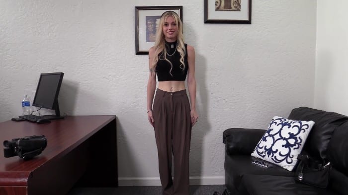 [BackroomCastingCouch] Skye Angel - Sky's The Limit For This Former Cheerleader Turned Model (2022.11.14) [2160p] 1