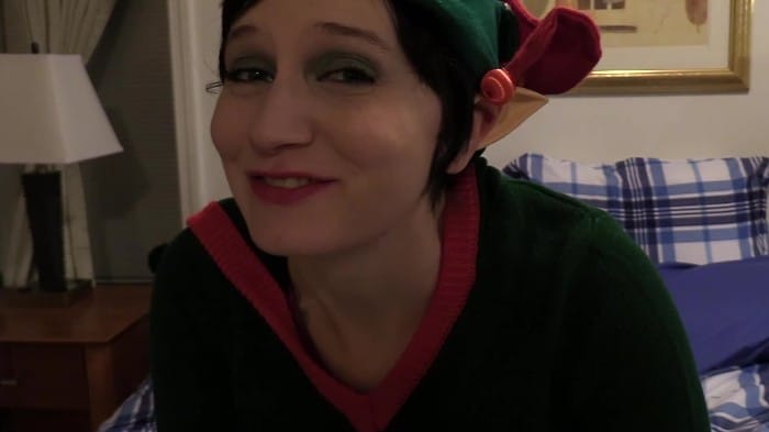 Bettie Bondage - The Belated Christmas Elf Needs Anal 2019-01-08 1