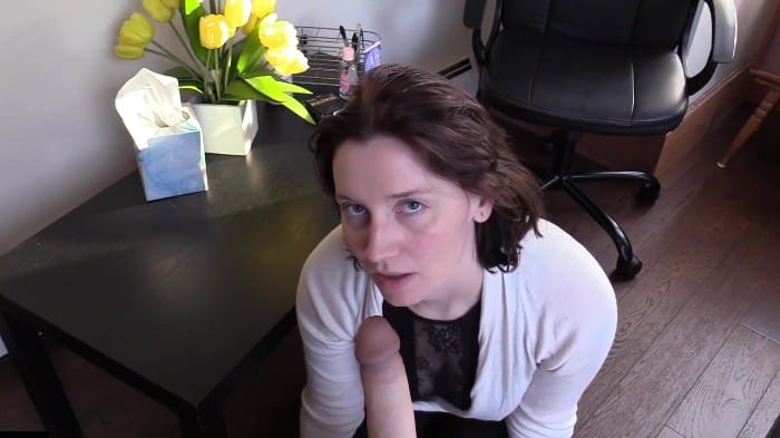 Bettie Bondage - Free Use Office Slut Deepthroats Dick 3