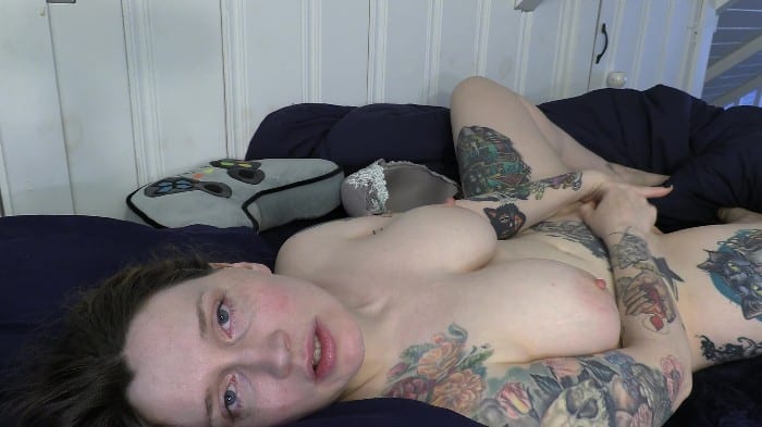 Bettie Bondage - Mom Found Your Journal Joi 4