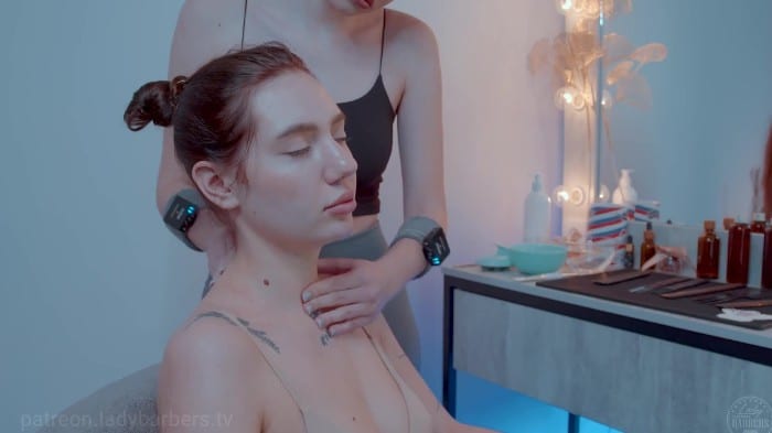[LadyBarbers] 2025 - Chocolate Mask On Breasts And Massage By Sandra Lady Barber To Sandy[2160p] 1