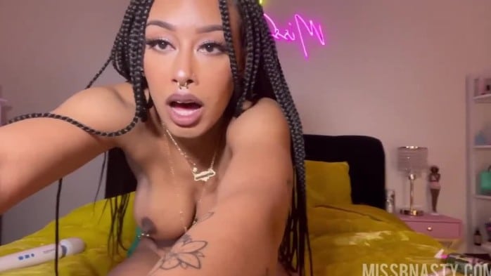 Ebony Milf Milks Creamy Wet Pussy For Squirt 5