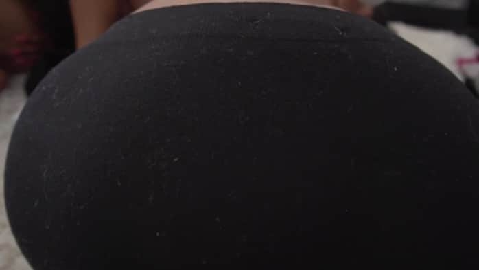 Ebony Pussy Lickers [Raven Productions] (2022) Hd 720p 2