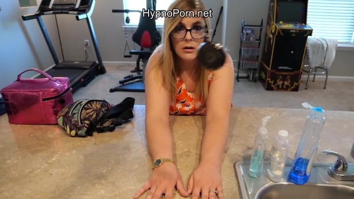 Girlsgonehypnotized - Mommy Needs A Master 4