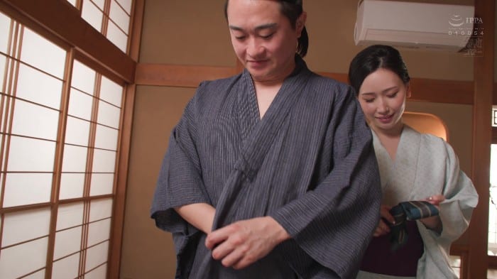 [MEYD-923] Only 1 Person Per Day. A Secret Hospitality Inn Where Busty Married Woman Landlady Gives Sex Treatment Without Restriction 2
