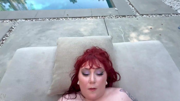 [MV-Alfiecinematic] Red Head Fat Tits Sarena Succubus On My Pov 2025 [2160p] 3