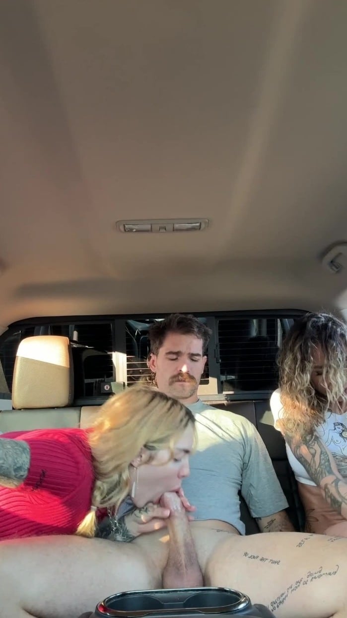 [OF-Angiebloom] One Truck Threesome With Pandora Skye & The Flesh Mechanic [1920p] 2