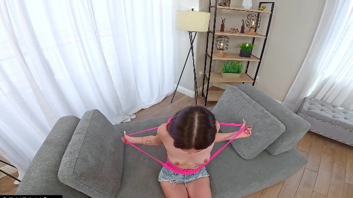 Porn Plus - Tess Thompson - Park Play (july 25, 2025) [2160p] 6