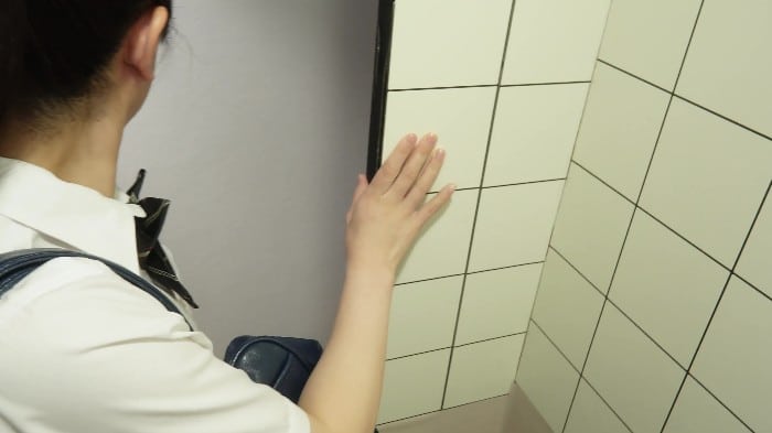 [PYM-505] Blowjob Honor Student Girl's First Mouth Ejaculation In The Oral Public Toilet Mischief 11 People 3