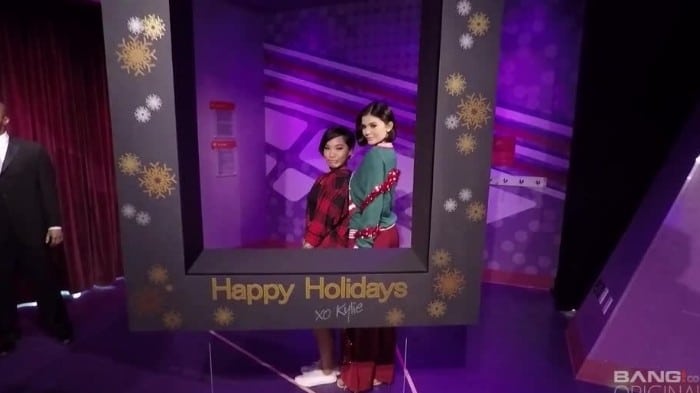 [Bang! Real Teens / Bang! Originals] Honey Gold (horny Ebony Teen Honey Gold Is The Main Attraction At The Wax Museum) (2017) 1