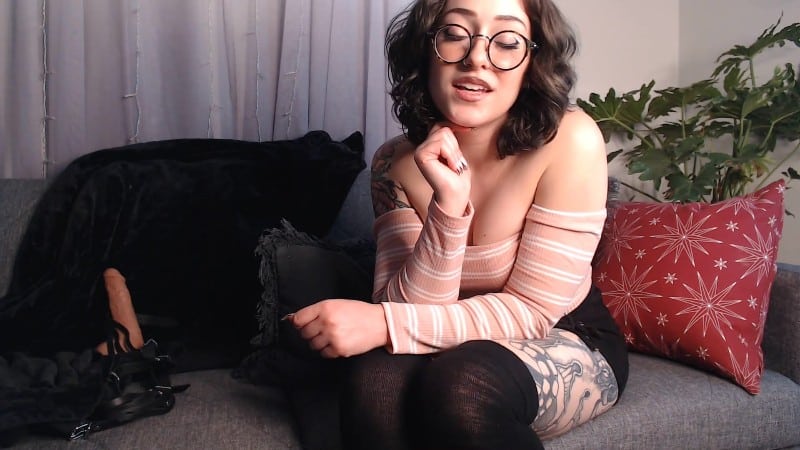 saradoesscience - Loser Gets Pegged for Days 1