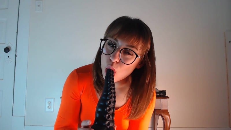 saradoesscience - Velma is Wet for Monsters 2