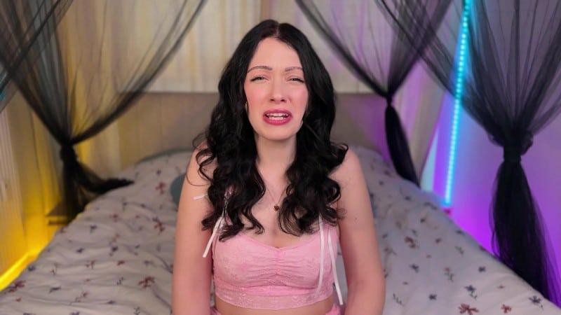 Adria Nite - Virgin StepSister's Nudes 1