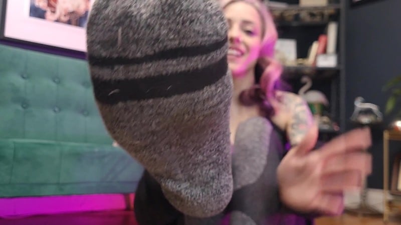 Astrid Luxe - Stinky Feet Comparison - Foot Sock Cum Countdown 2