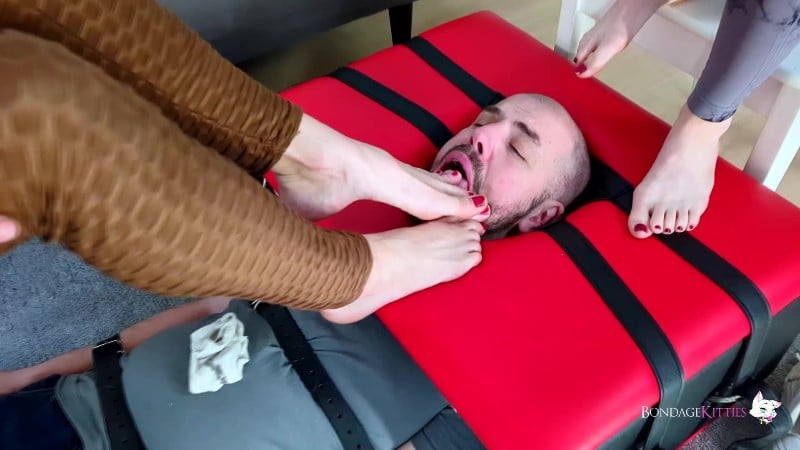 Bondage Kitties - Licking My Mistresses' Sweaty Bodies 8
