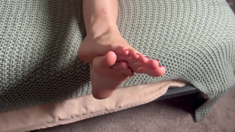 Bratty Foot Girls - Skylar & Ditria - Bullied By Giantess Goths 7