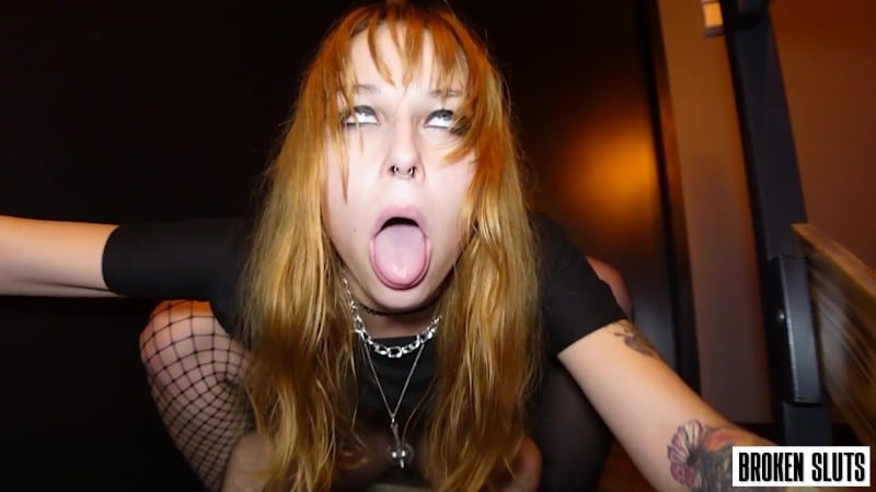 BrokenSluts 25 08 15 Laruna Mave FullHD 4