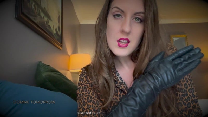 Domme Tomorrow - LONG LEATHER GLOVES 2