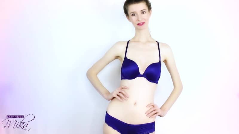 Empress Mika - Prove you're My Toilet Slave 2