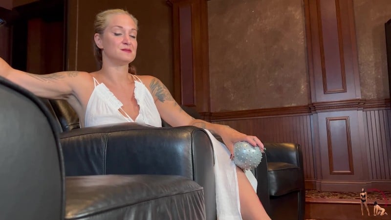 Femdom Puppy Play - Autumn Bodell Humiliates Her Man At The Movie Theater 3
