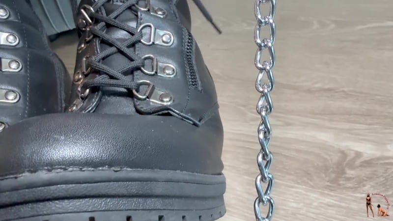 Femdom Puppy Play - Trans Nancy Thompson Puts Her Pet Slave's Tongue To Work 2
