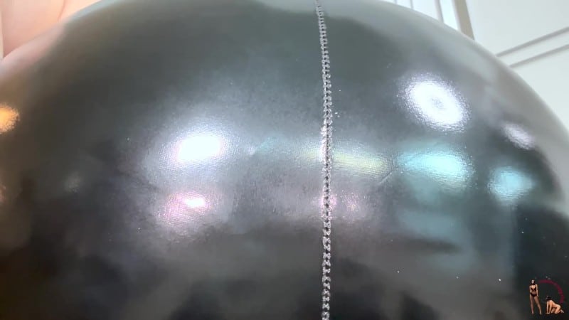 Femdom Puppy Play - Trans Nancy Thompson Puts Her Pet Slave's Tongue To Work 5