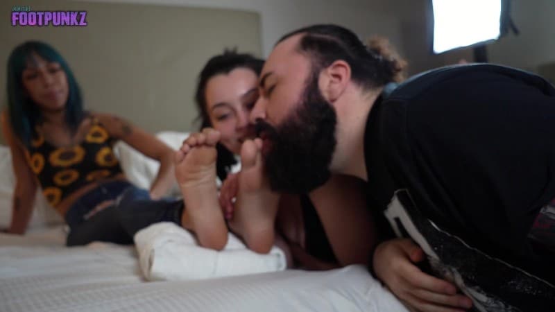 Footfetish Alaia Amp Charisma At Eachother's Feet 3