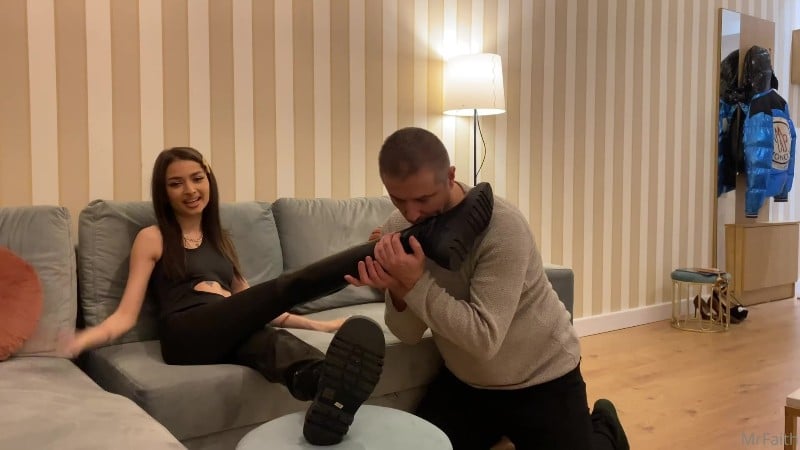 Goddess Ellyah - Boots Worship 8
