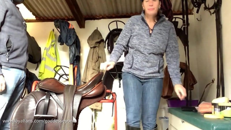 Goddess Epona - Sub Is Late Taking Goddess Shopping 3