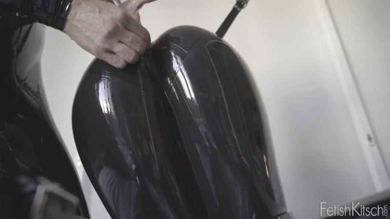 Latex fetish videos 7622 1