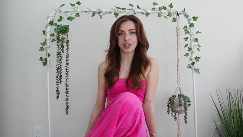 Lynn Baby - V-Day Virgin 2