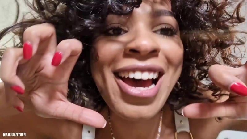 MahoganyQen - Brain Fucker POV 3