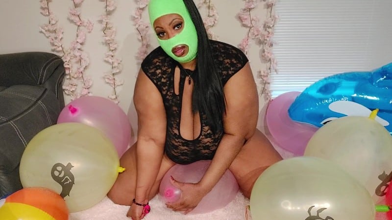 Marley The Masked Fatty - Bbw Balloon Twerk And Hump To Pop 1