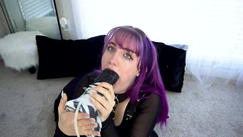 MissPrincessKay - Black Tears And Begging For Deepthroat 4