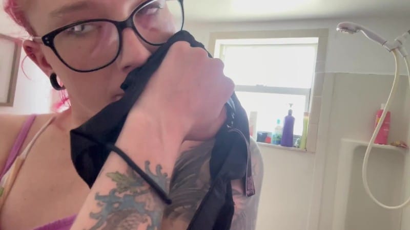 Miss Ellie - Panty Diaries 2