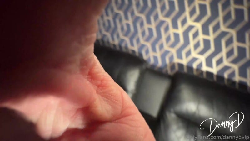 OnlyFans 25 04 03 Ema Karter And DannyD Watching A Film With Ema Is Very Difficult FullHD MP4-P2P 5
