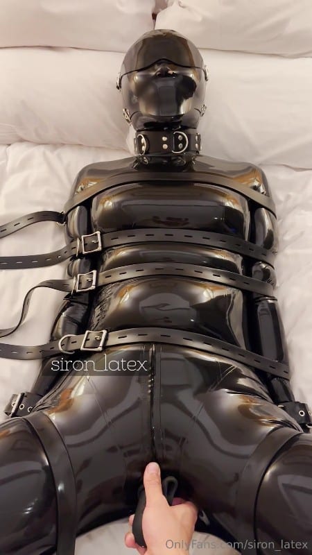 Siron - Black Rubber Doll With Butt Plug 4