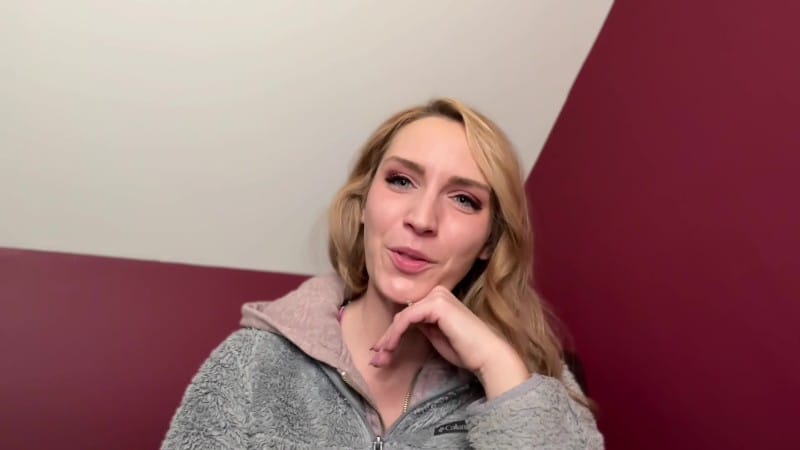 SneezeGoddess - February 2023 Sneeze Compilation 2