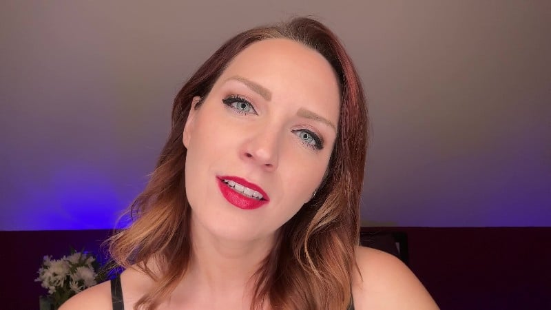 SneezeGoddess - Sexy Teacher Shows Epiglottis and Uvula 3