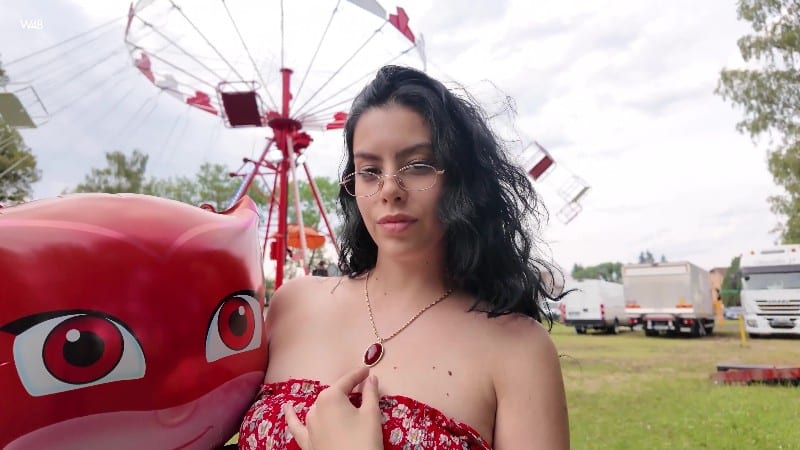 Watch4Beauty 25 08 21 Sally Hunter Carousel In The Forest 4k/1080 1