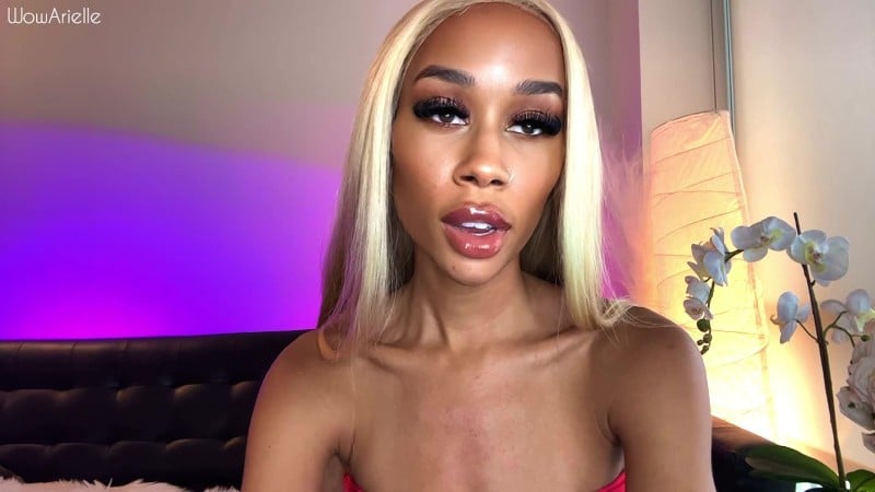 WowArielle - Face Focused Obedience Training 2