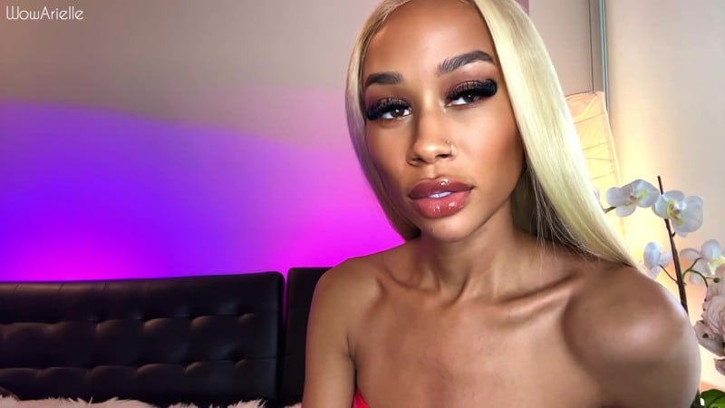 WowArielle - Face Focused Obedience Training 3