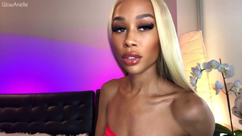 WowArielle - Face Focused Obedience Training 4
