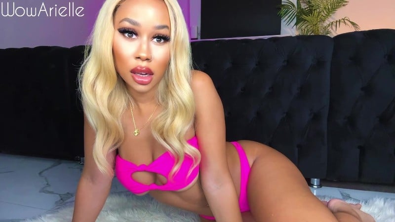 WowArielle - Pretty Face Hard Cock 2