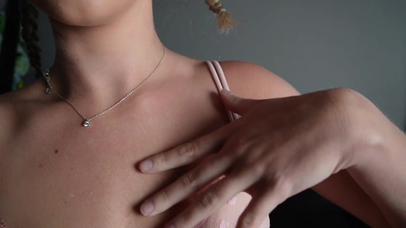keeks 3005 - Your Girlfriend Misses You - Body Tour and Fingering 1