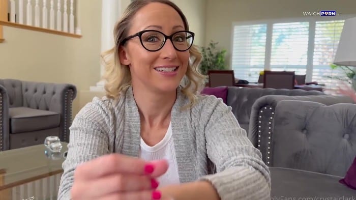 [MANYVIDS] Stepmom Motivates Me To Play Better Complete Series - 1080p 1
