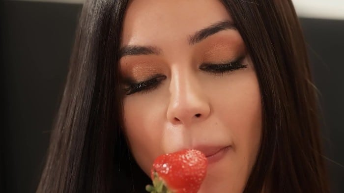 Penthouse.2025.Anal Speed Dating.1080p 3